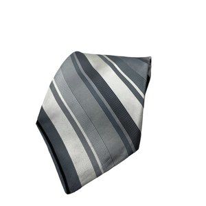 Gianfranco Ruffini Italy Grey Silver Black Bar Code Silk Classic Necktie